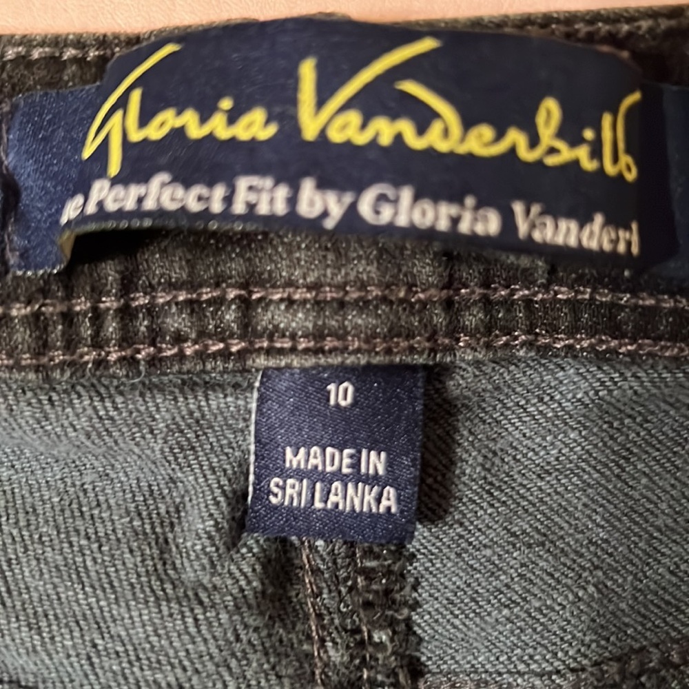Jeans - Picture 4 of 4